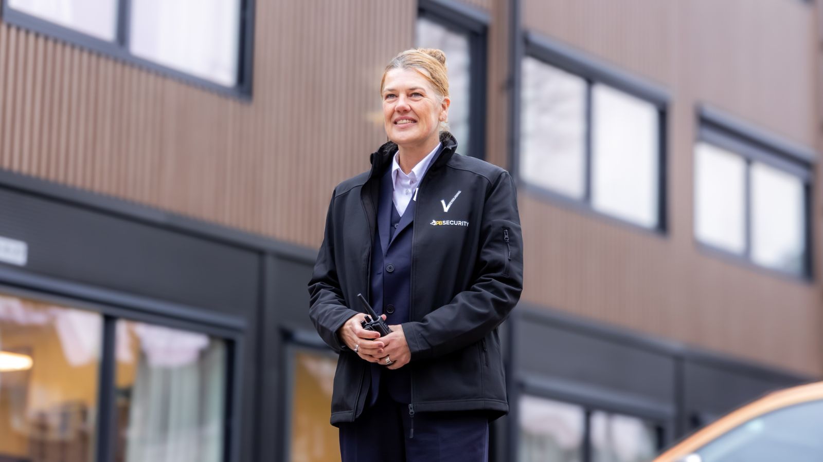 beveiliging-azc-inhuren Opvangbeveiliging PB Security beveiliger