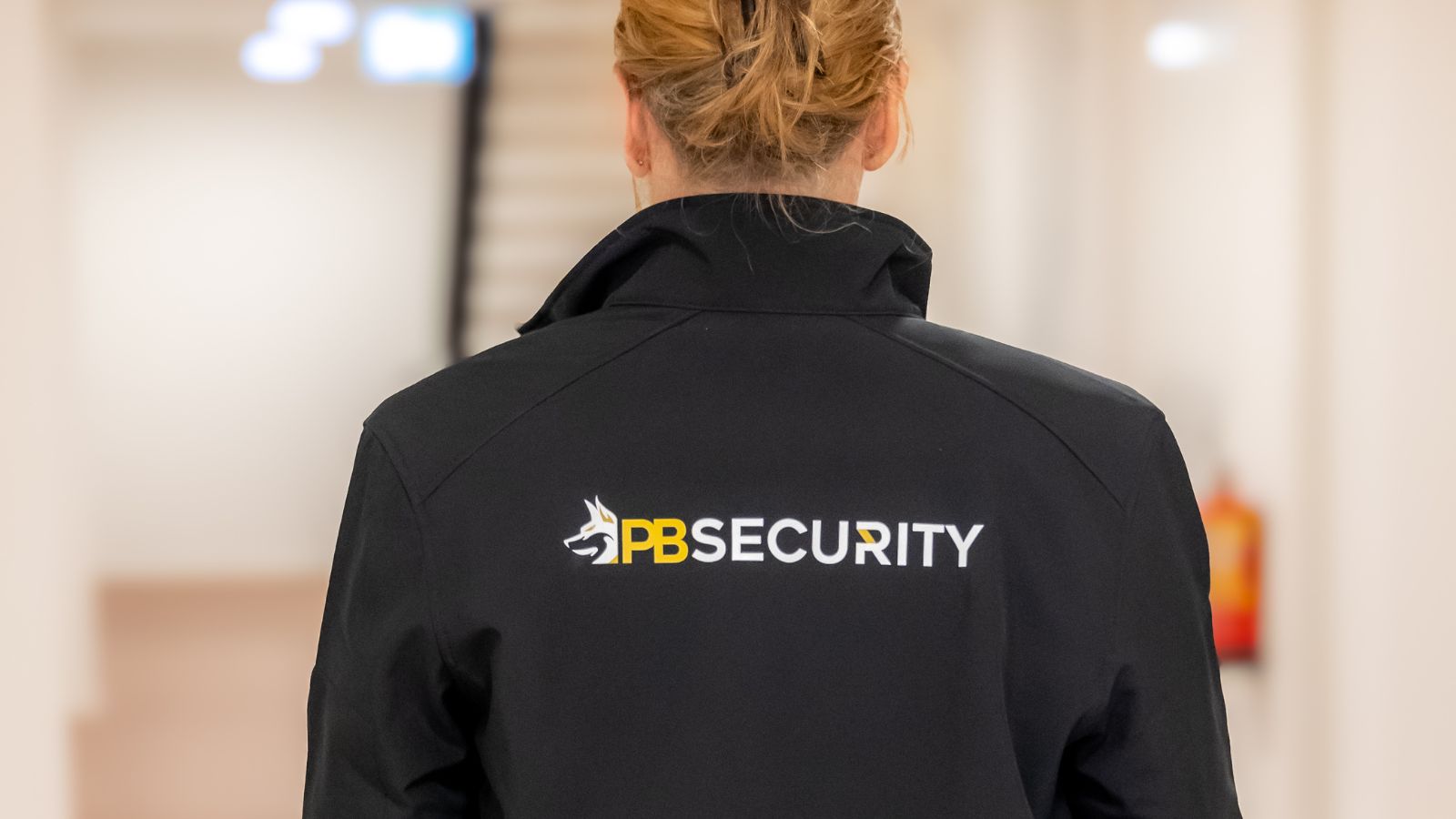 zorgbeveiliging-huren PB Security zorgbeveiliger in ziekenhuishal